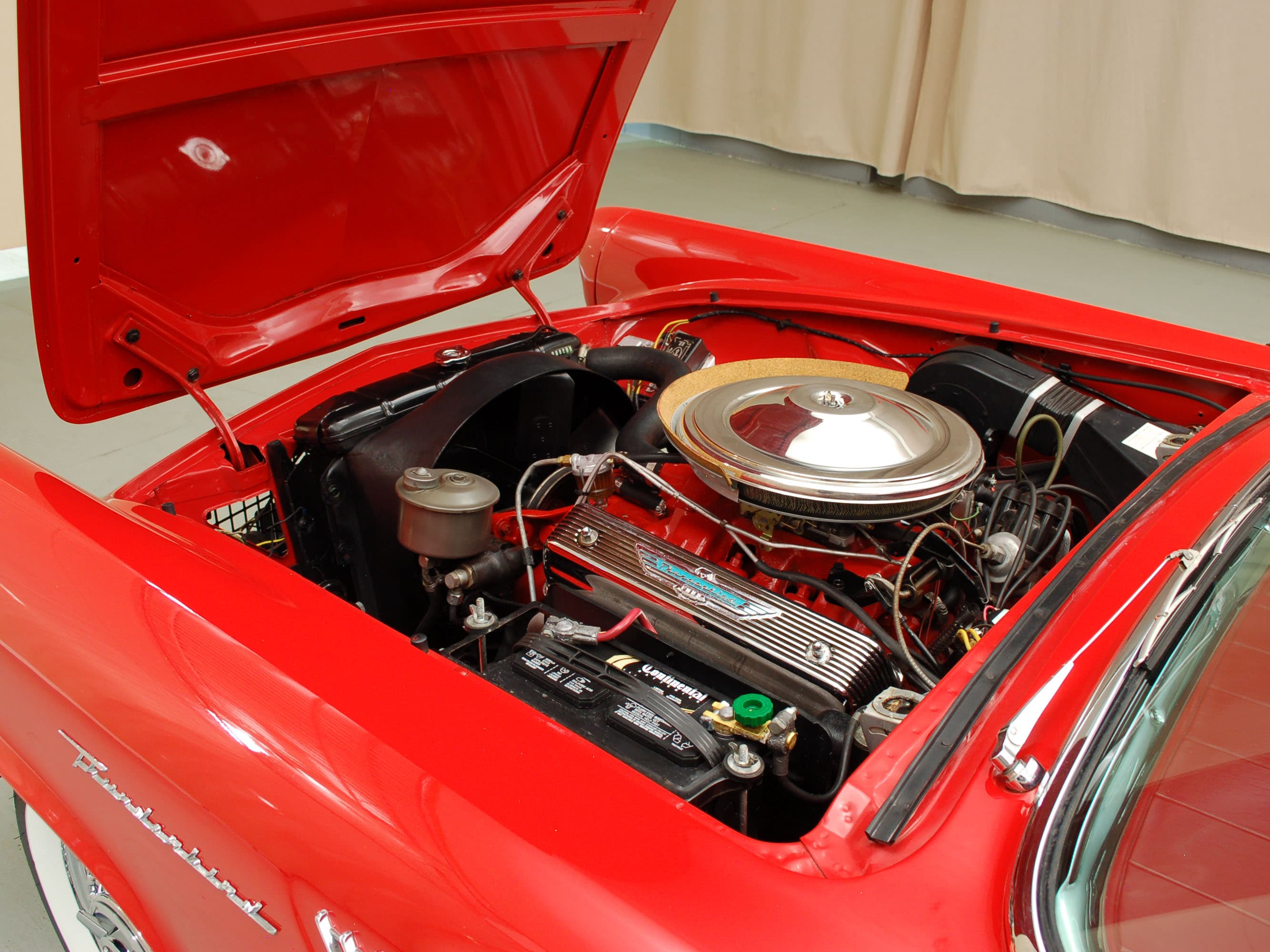 Photo of a 1957 Ford Thunderbird