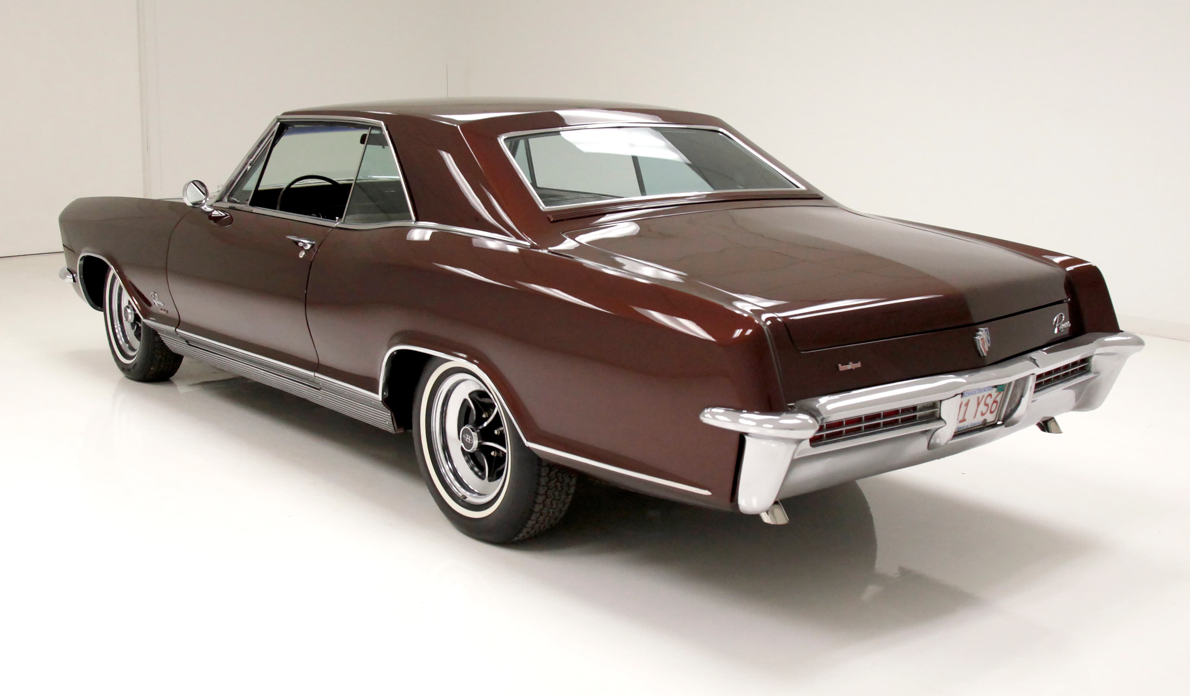 Photo of a 1963 Buick Riviera