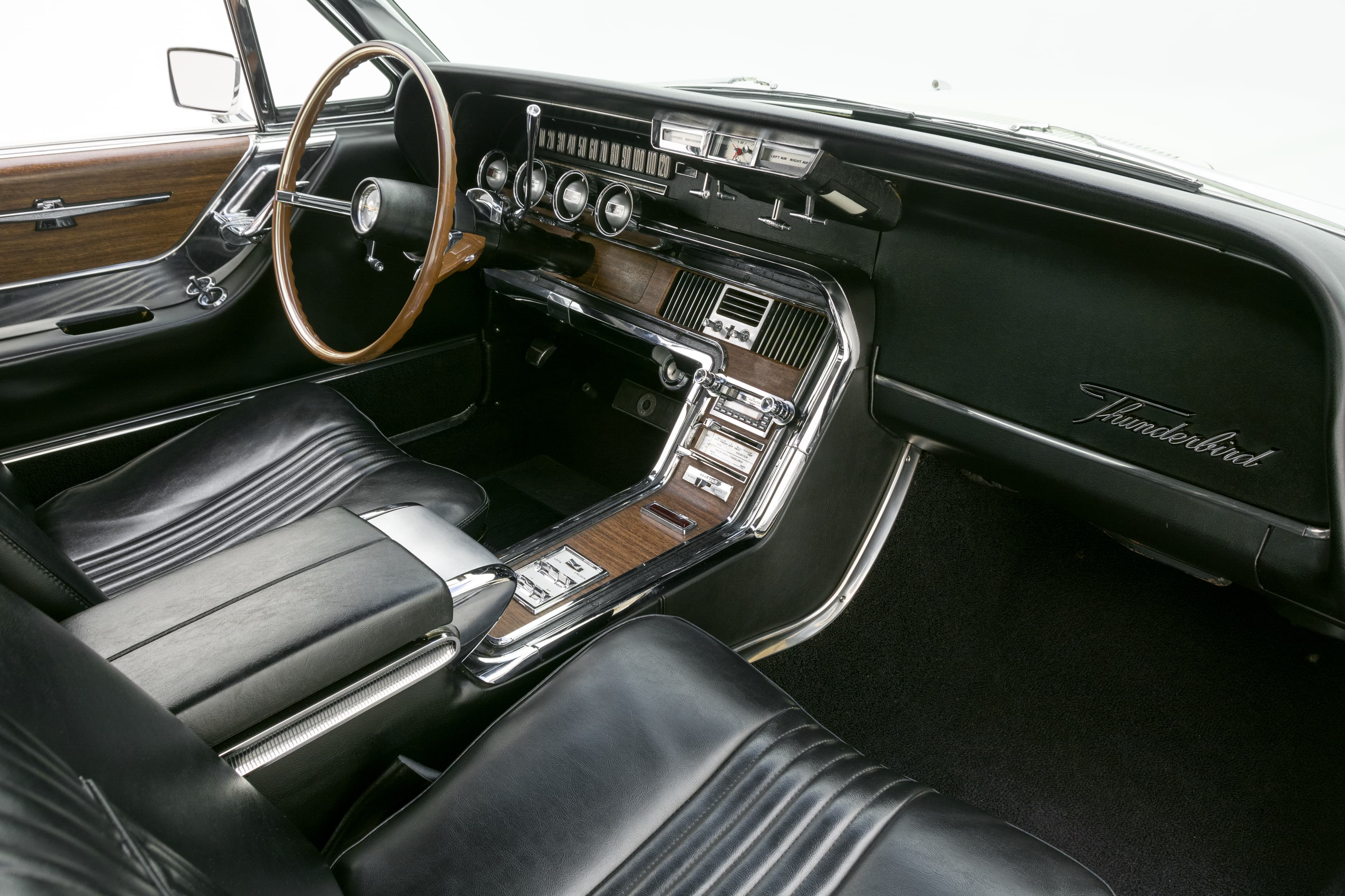 Photo of a 1964 Ford Thunderbird