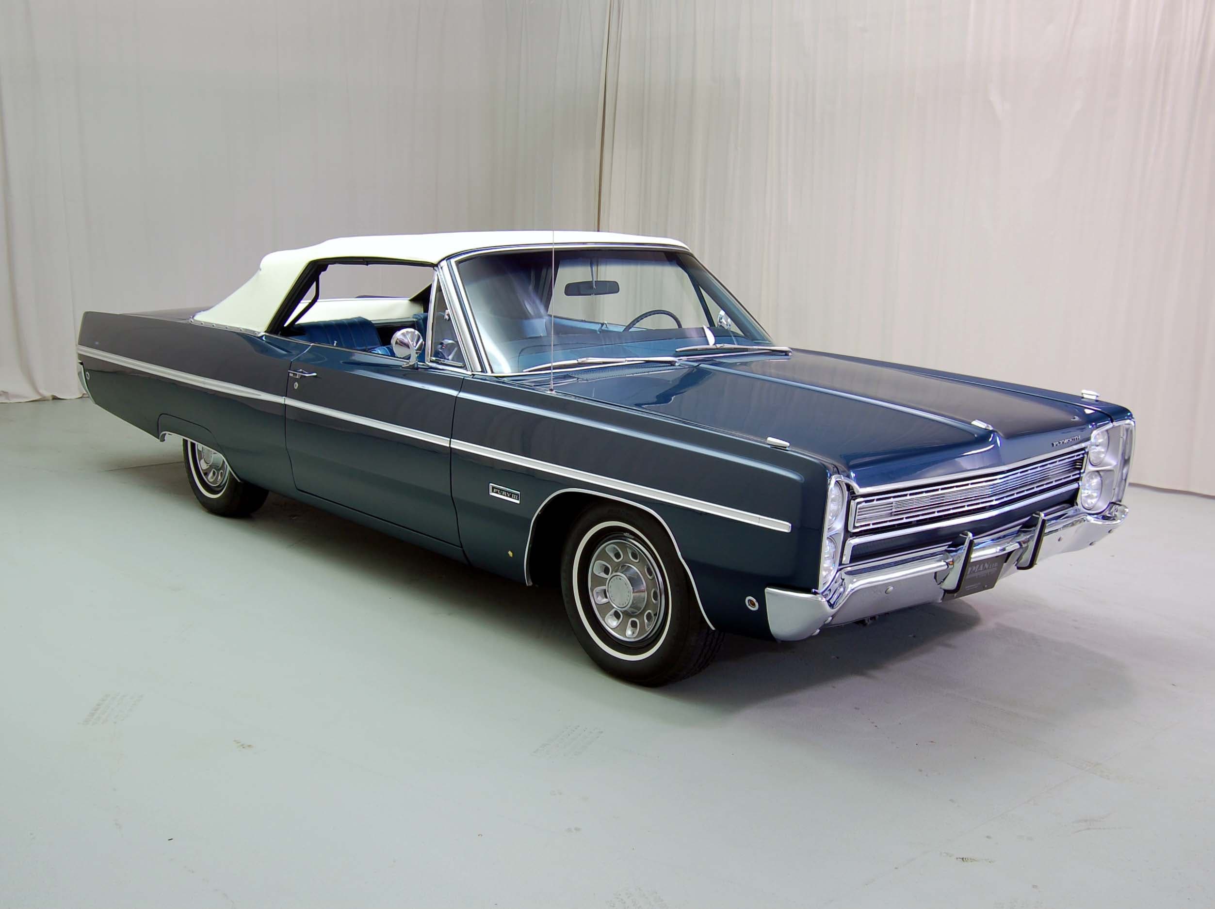 Photo of a 1966 Plymouth Fury