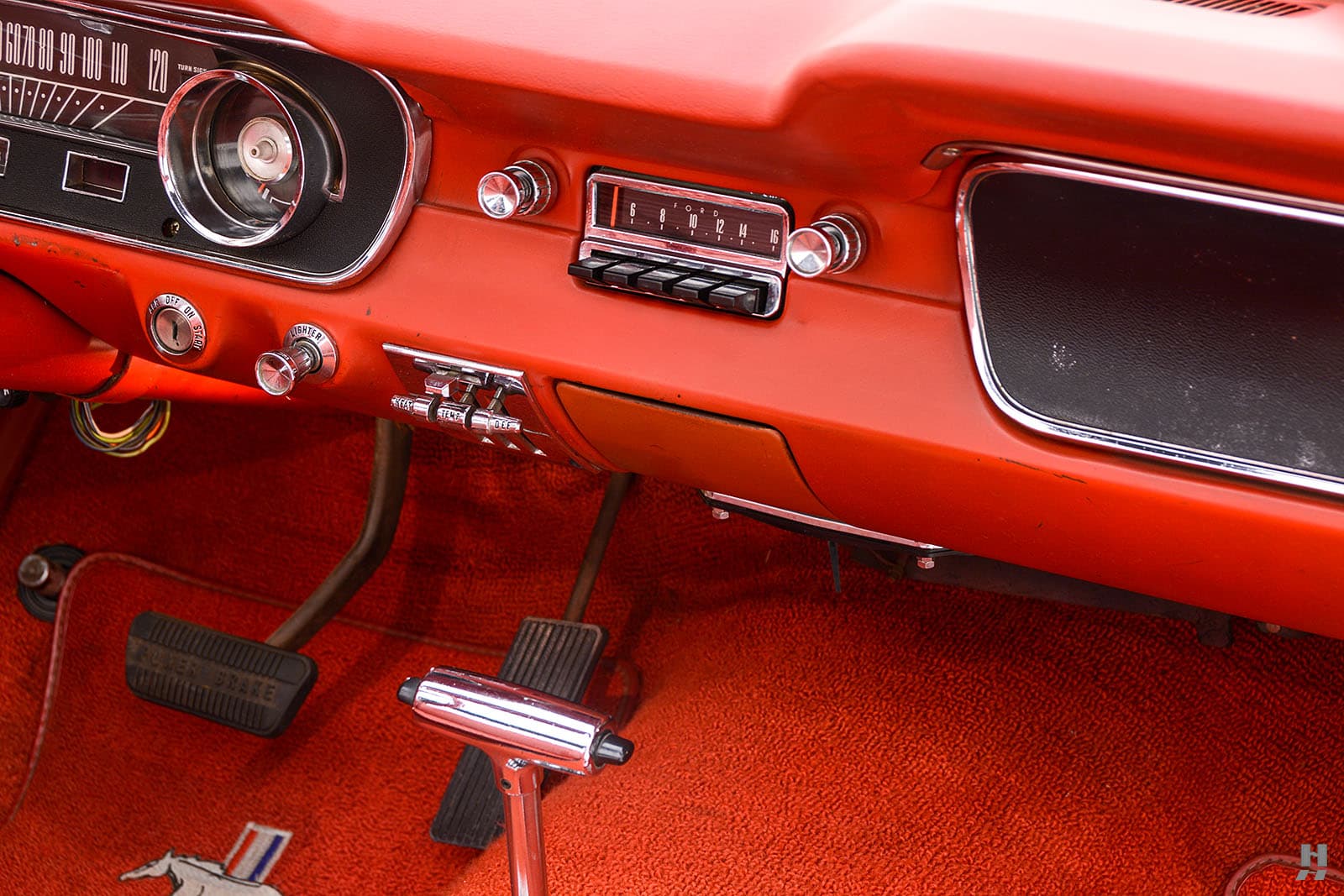 Photo of a 1969 Ford Mustang