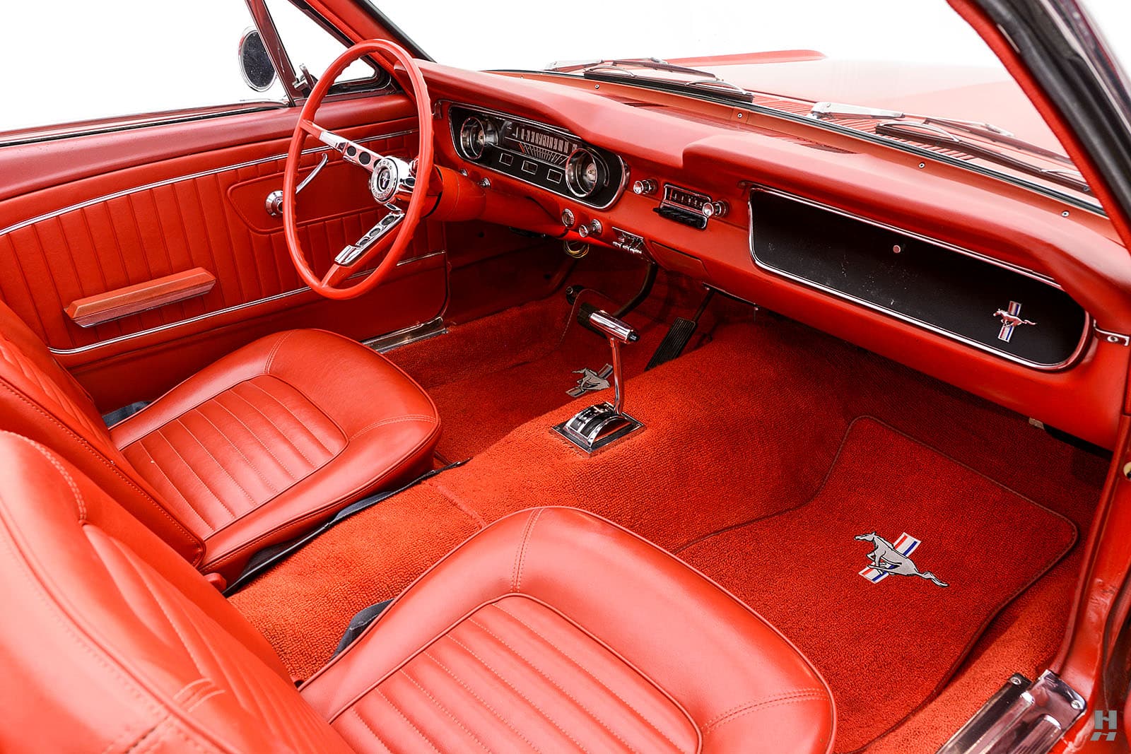 Photo of a 1969 Ford Mustang
