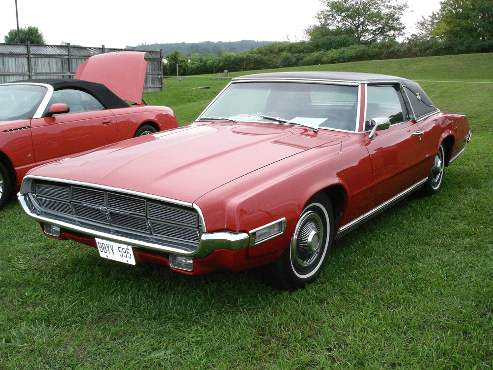 Photo of a 1970 Ford Thunderbird