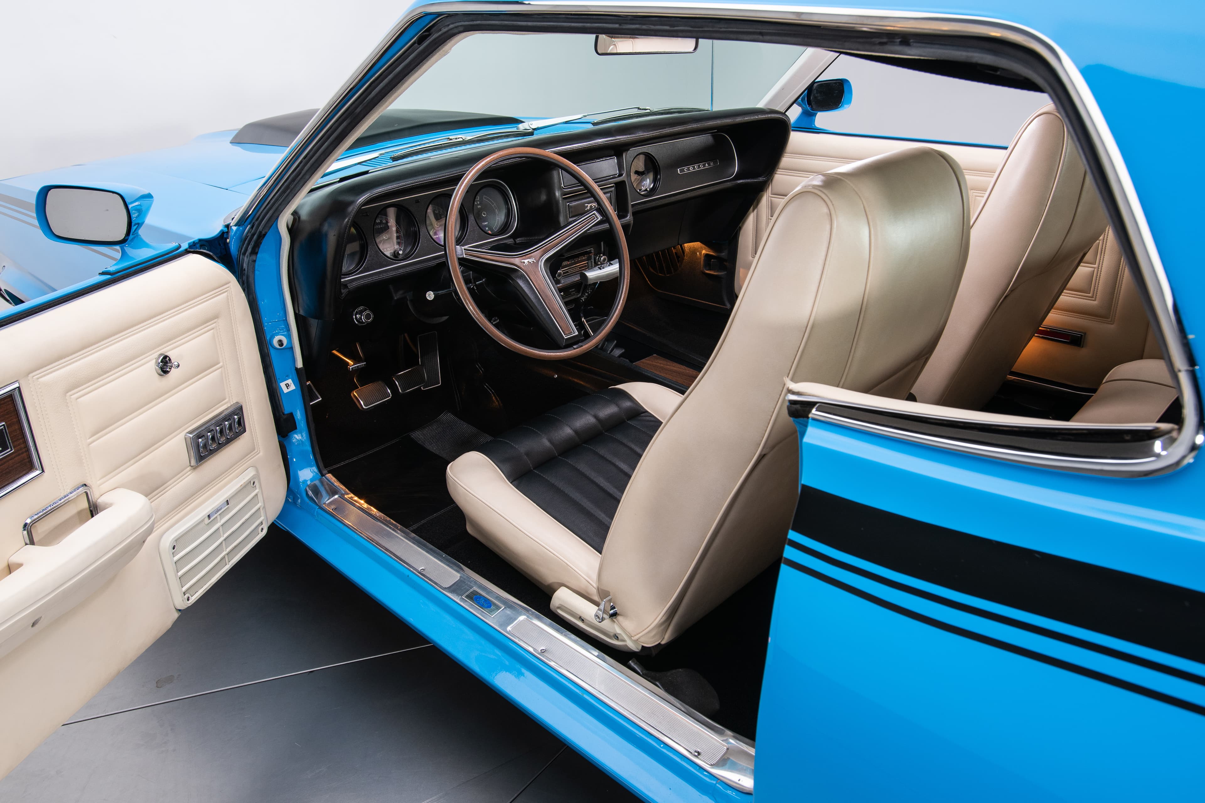 Photo of a 1970 Mercury Cougar