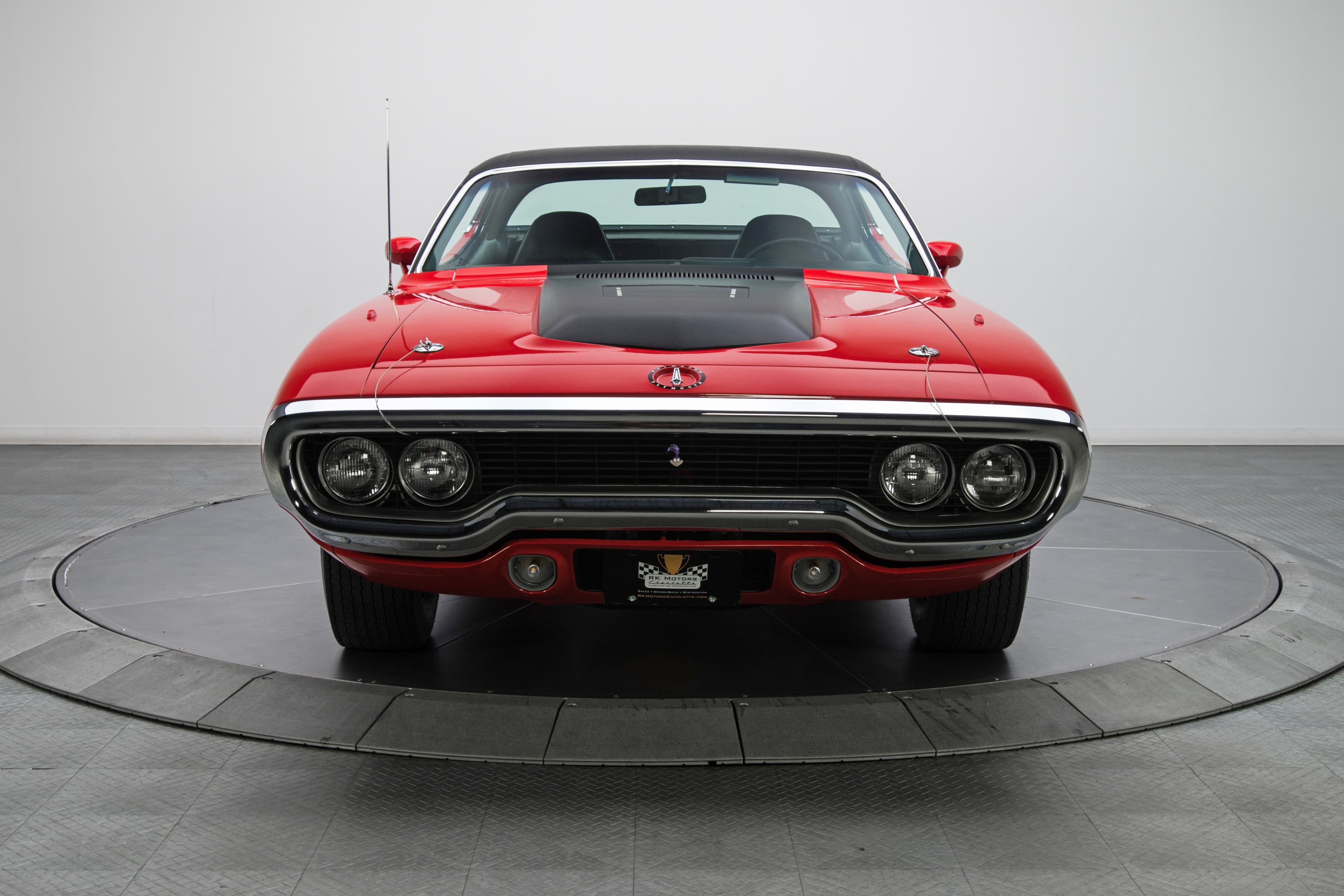 Photo of a 1973 Plymouth Road Runner